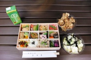 料亭の味「浅草12ヶ月」というお弁当をいただきました