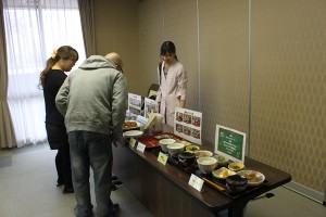 食事の試食会